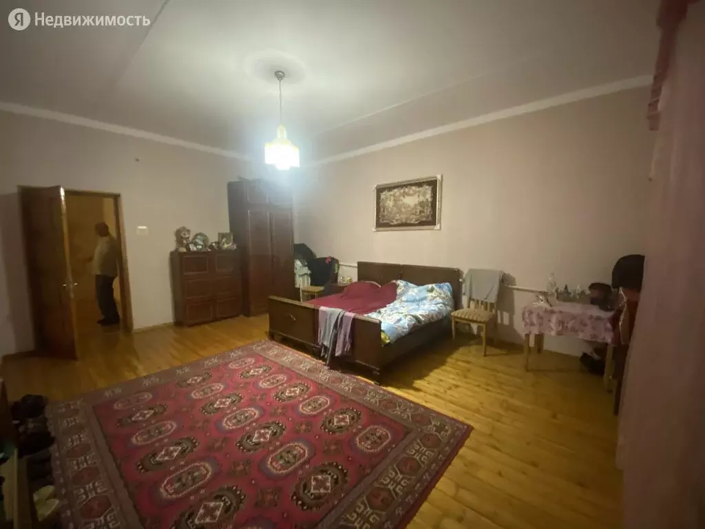 Дом в Ейск, улица Строителей (446.1 м) - Фото 1