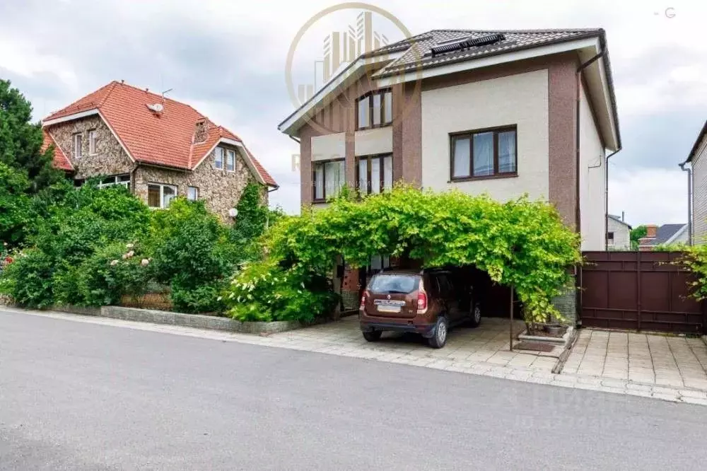 Дом в Ставропольский край, Пятигорск пл. Ленина, 8 (400 м) - Фото 2