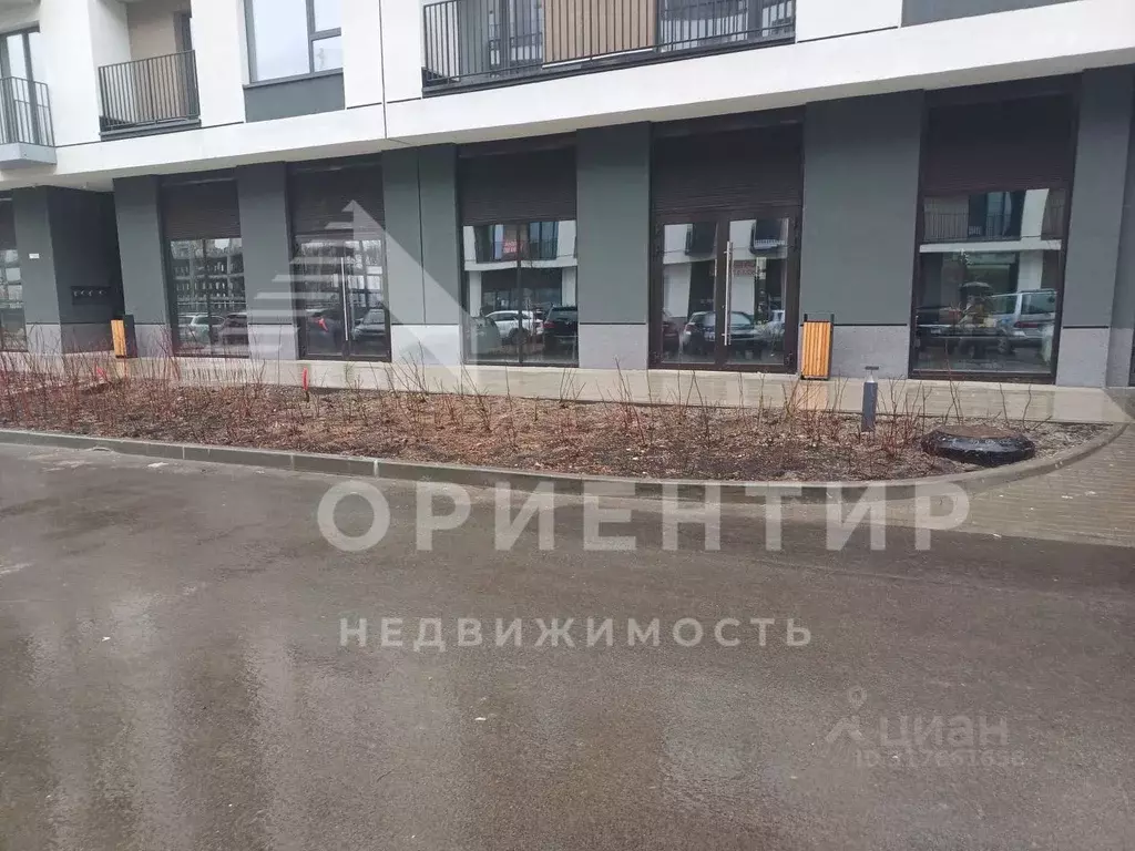 Помещение свободного назначения в Свердловская область, Екатеринбург ... - Фото 0