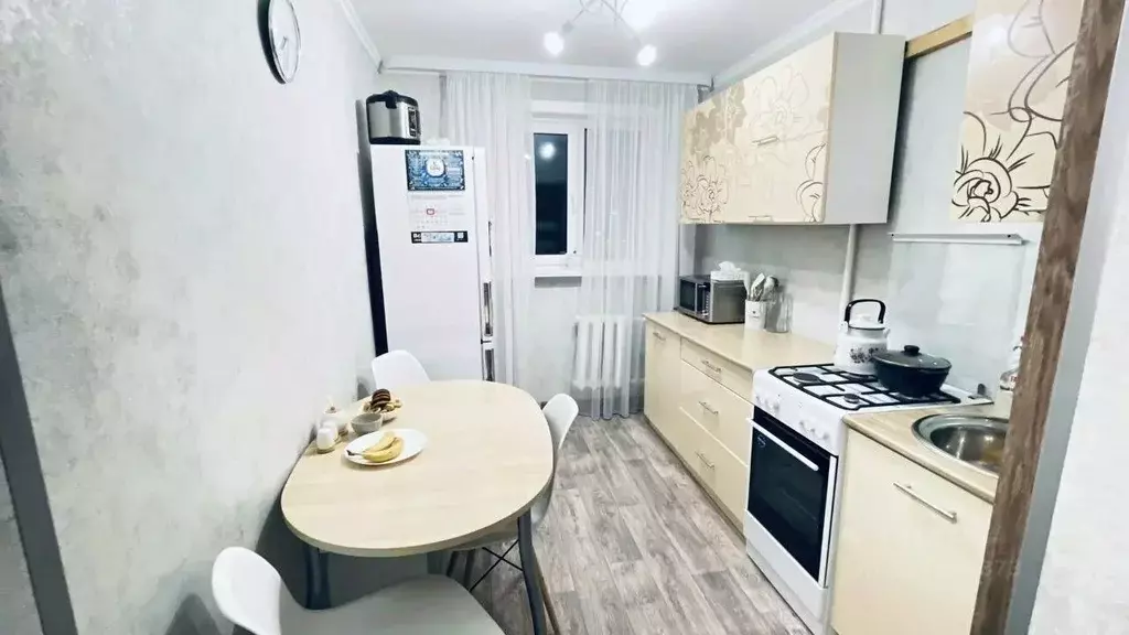 2-к кв. Свердловская область, Первоуральск ул. Вайнера, 27 (42.7 м) - Фото 1