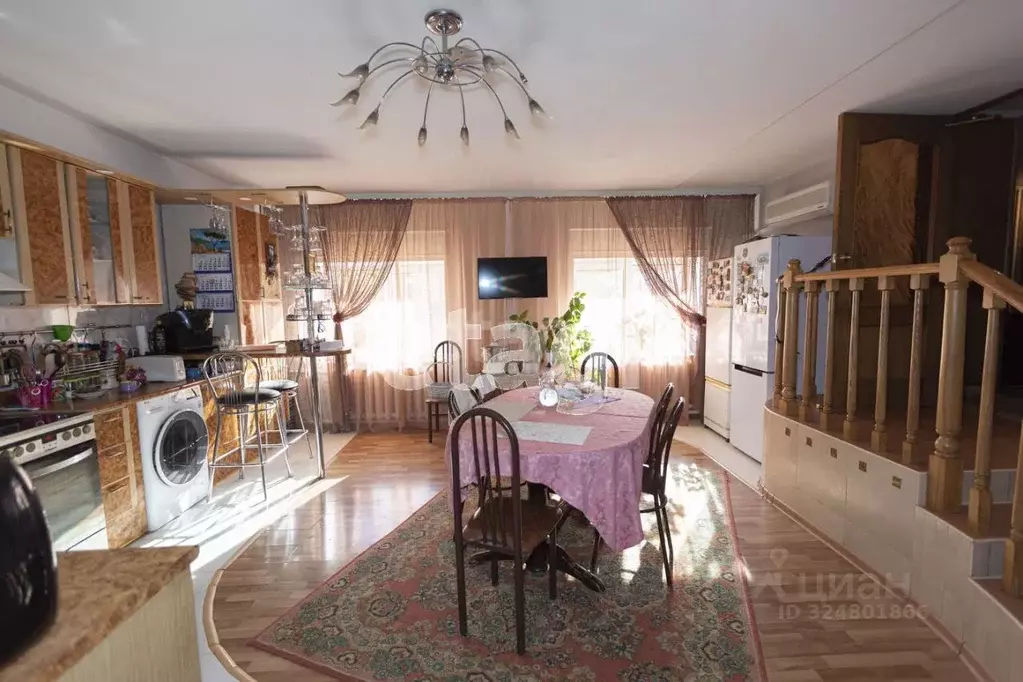 Дом в Амурская область, Благовещенск ул. Придорожная, 53 (457 м) - Фото 1