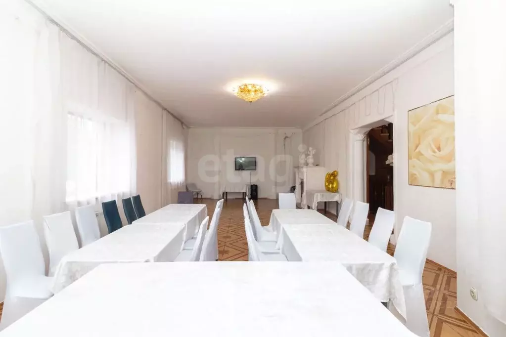 Дом в Красноярский край, Красноярск ул. Писарева, 31 (377 м) - Фото 2