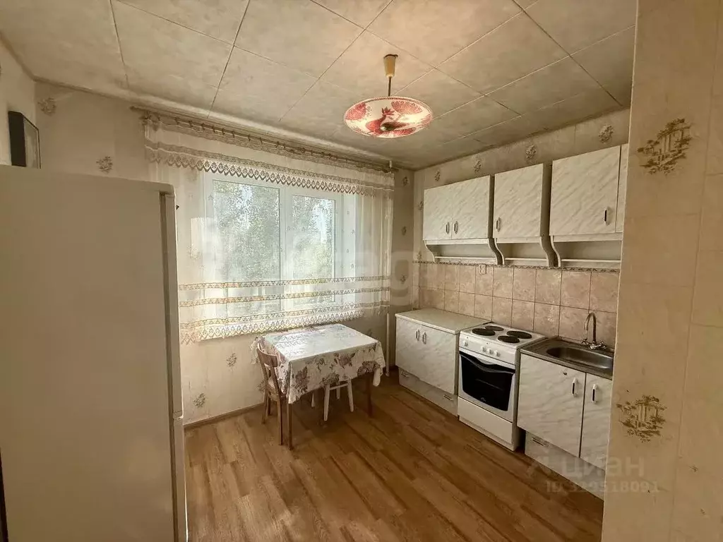 1-к кв. Белгородская область, Старый Оскол Жукова мкр, 20 (40.6 м) - Фото 0