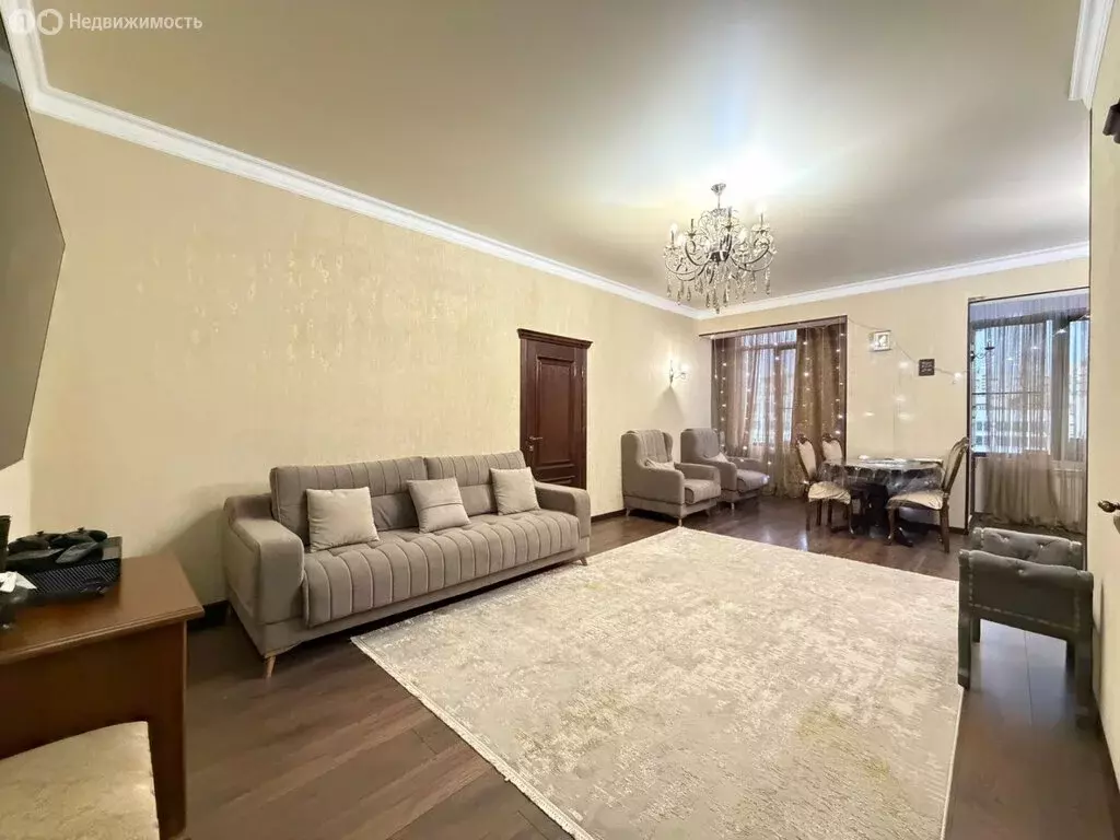 2-комнатная квартира: Нальчик, Оранжерейная улица, 7А (67 м) - Фото 0