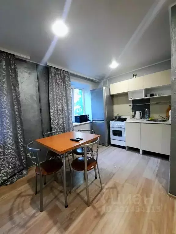 1-к кв. Курская область, Курск ул. Радищева, 71к2 (30.0 м) - Фото 2