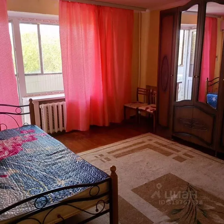 1-к кв. Ростовская область, Батайск ул. Луначарского, 187А (40.0 м) - Фото 0