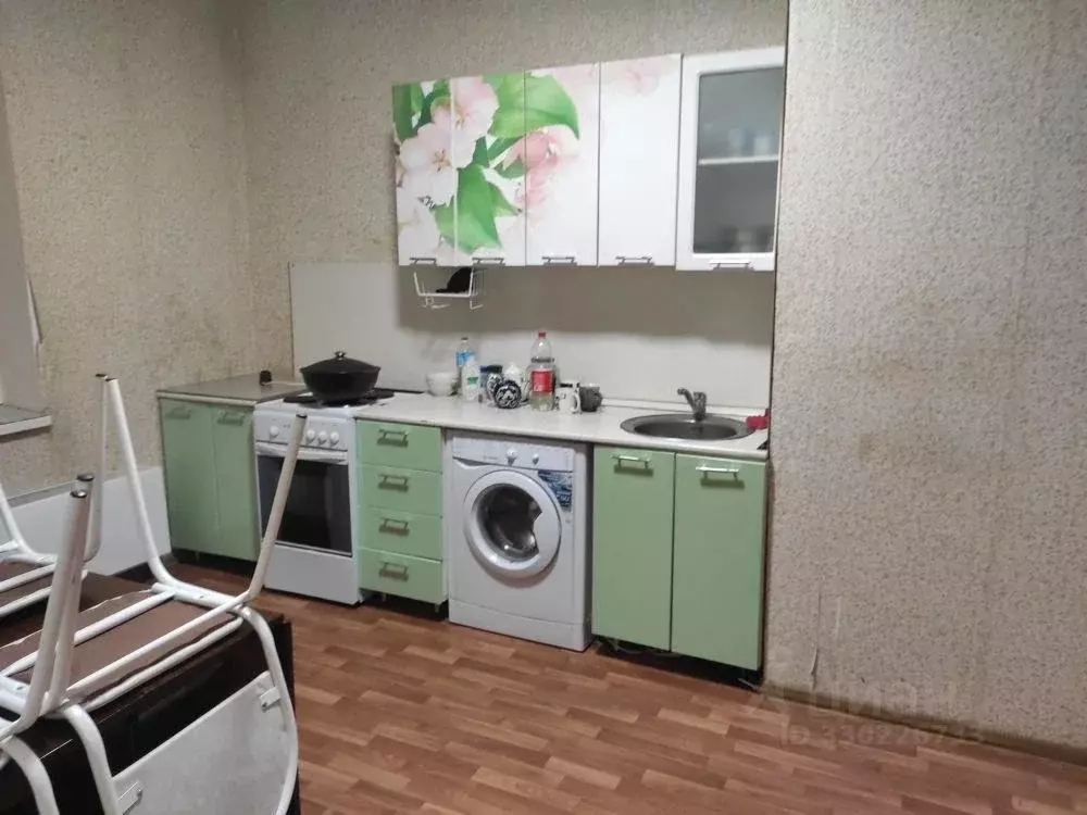 3-к кв. Москва Синявинская ул., 11к11 (75.0 м) - Фото 0