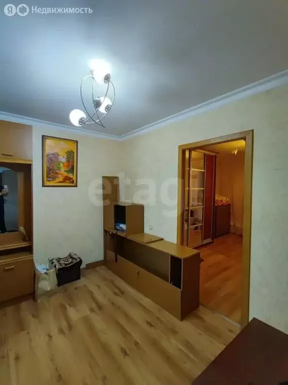 2-комнатная квартира: Владикавказ, улица Братьев Щукиных, 63к3 (54 м) - Фото 1