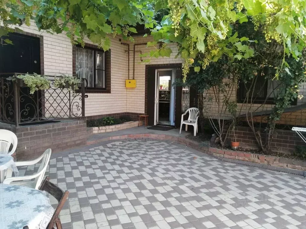 Дом в Краснодарский край, Ейск ул. Свердлова (330 м) - Фото 1