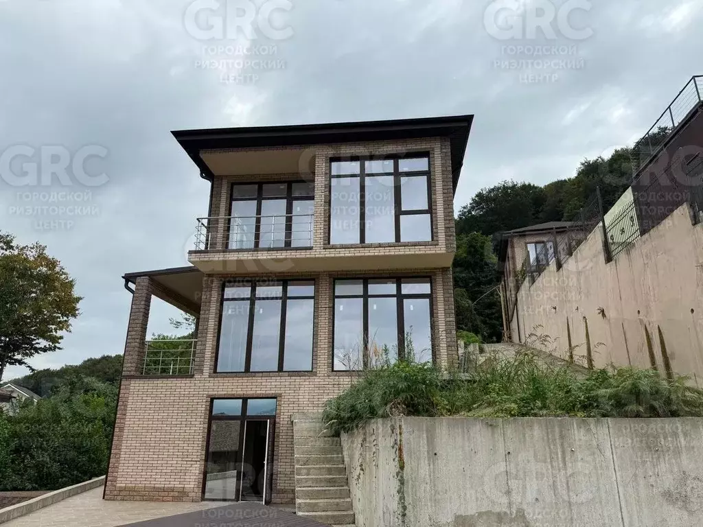 Дом в Краснодарский край, Сочи городской округ, с. Каштаны ул. ... - Фото 2