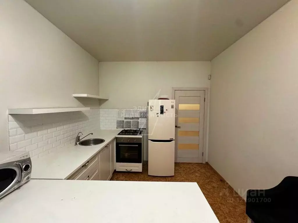 1-к кв. Татарстан, Казань ул. Зинина, 34 (62.8 м) - Фото 2