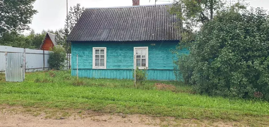 Дом в Тверская область, Торопецкий муниципальный округ, д. Пятницкое  ... - Фото 0