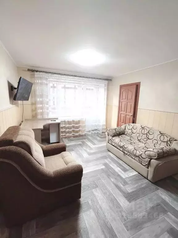3-к кв. Псковская область, Великие Луки Октябрьский просп., 57 (65.0 ... - Фото 1