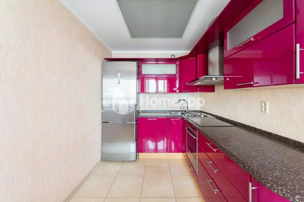 Продается 3-комнатная квартира - Фото 2