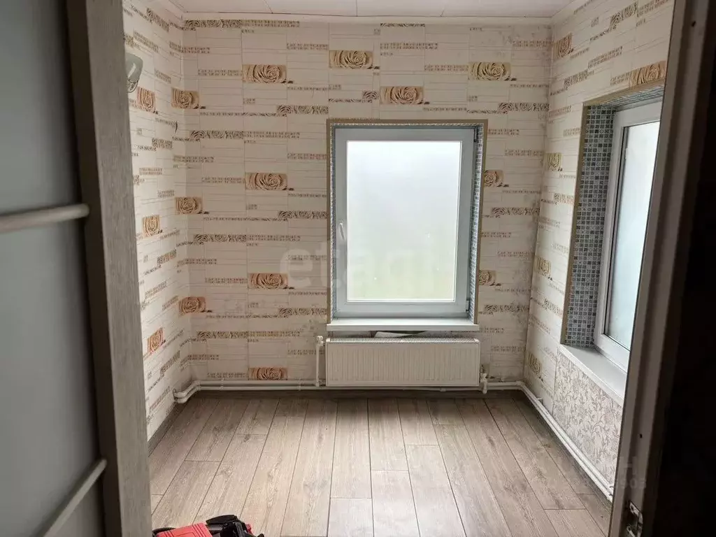 Дом в Крым, Красногвардейский район, Пятихатское с/пос, с. Менделеево ... - Фото 1