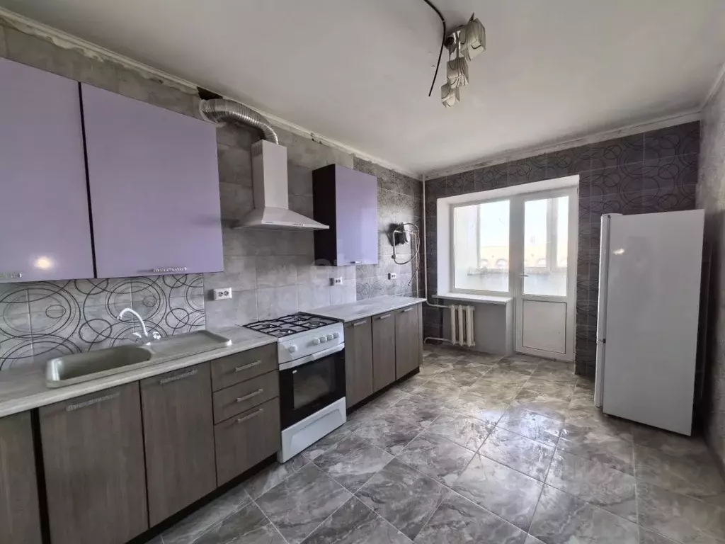 2-к кв. Краснодарский край, Ейск Красная ул. (64.5 м) - Фото 2