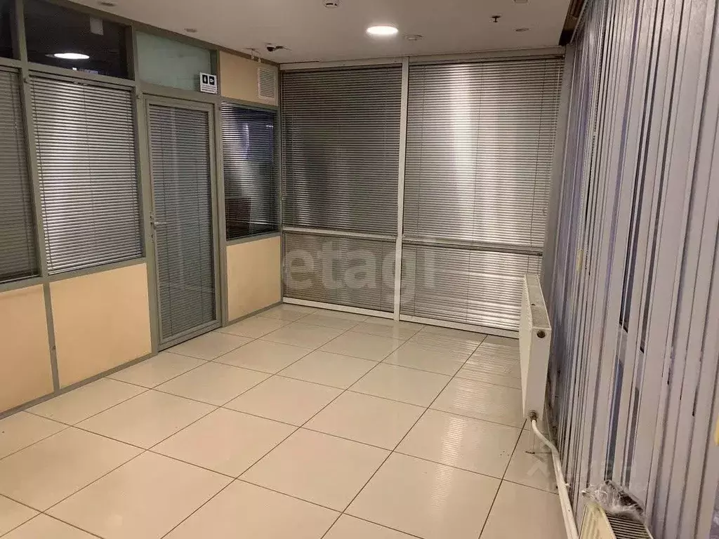 Офис в Ямало-Ненецкий АО, Новый Уренгой Юбилейная ул., 5 (18 м) - Фото 2