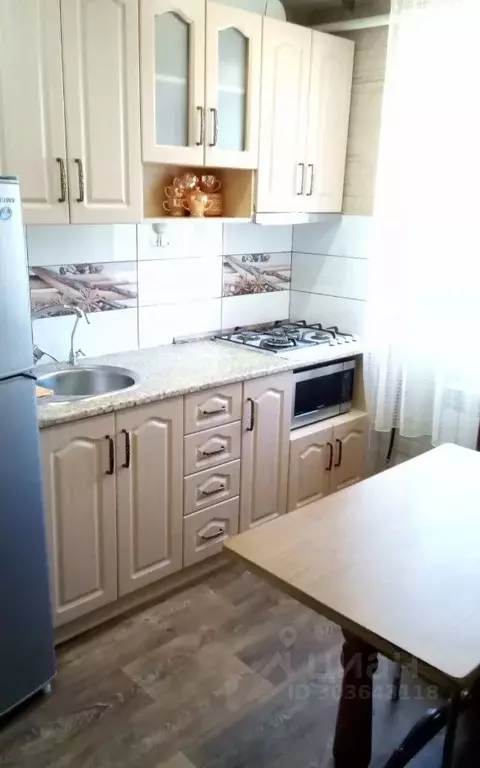 3-к кв. Крым, Керчь ул. Ульяновых, 51 (65.0 м) - Фото 0