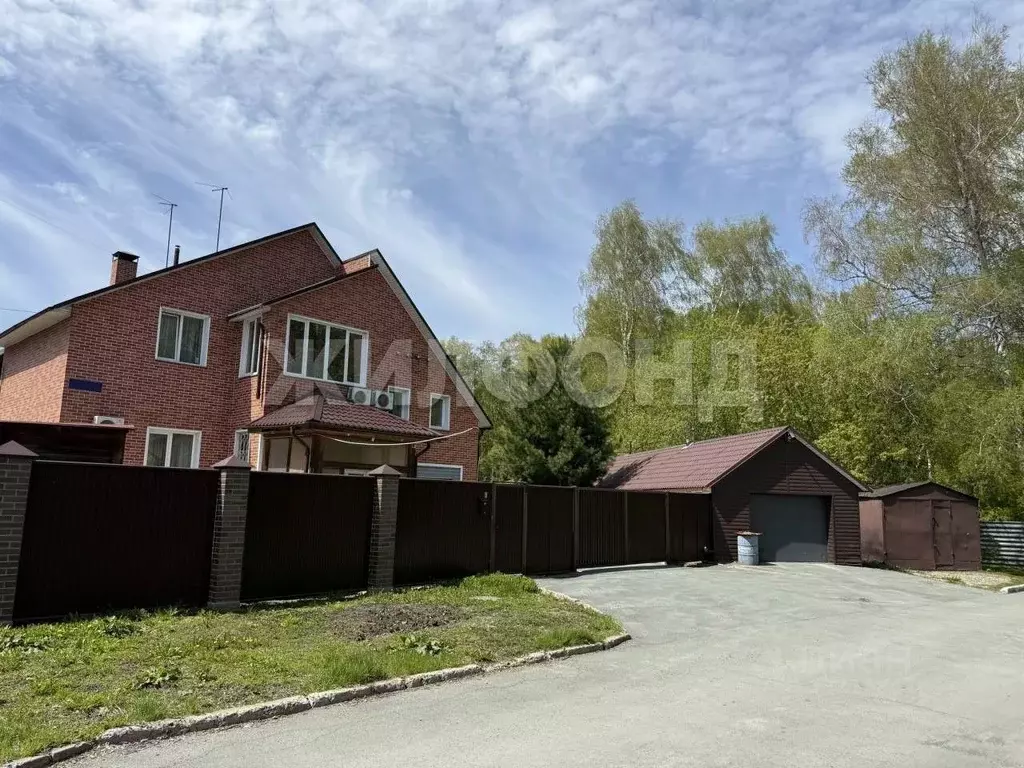 Коттедж в Новосибирская область, Новосибирск Коломенская ул., 2Б (310 ... - Фото 1