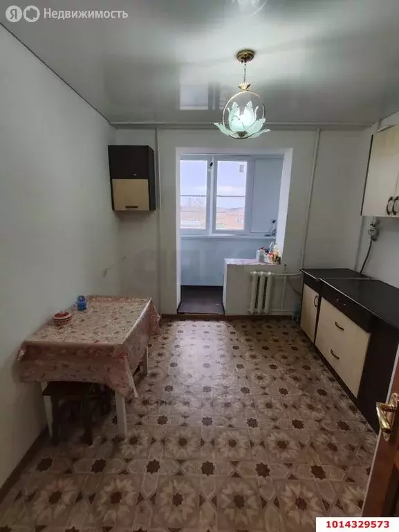 3-комнатная квартира: Адыгейск, улица Хакурате, 7 (60 м) - Фото 1