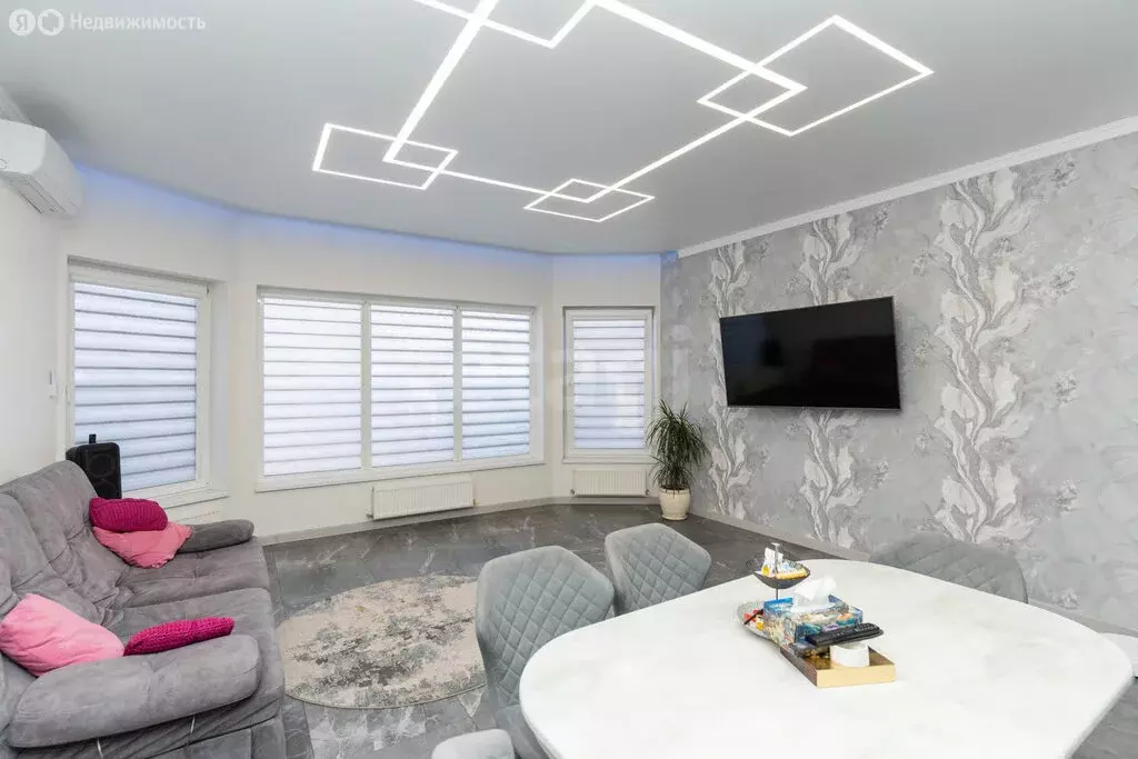 Дом в посёлок городского типа Яблоновский, Юбилейная улица, 42/1 ... - Фото 2