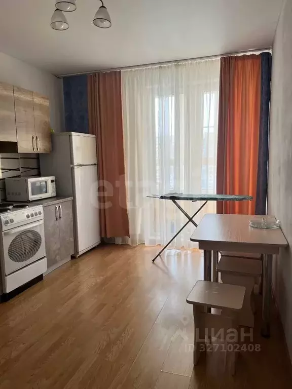 1-к кв. Тюменская область, Тюмень ул. Николая Зелинского, 19 (40.0 м) - Фото 2