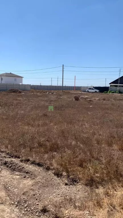 Участок в Крым, Сакский район, Молочненское с/пос, с. Витино ул. ... - Фото 1