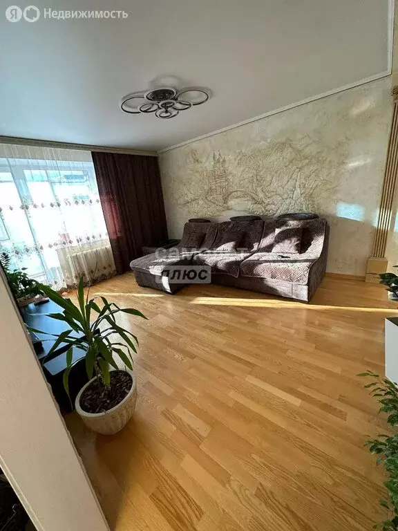 4-комнатная квартира: Уфа, улица Менделеева, 227 (84 м) - Фото 2