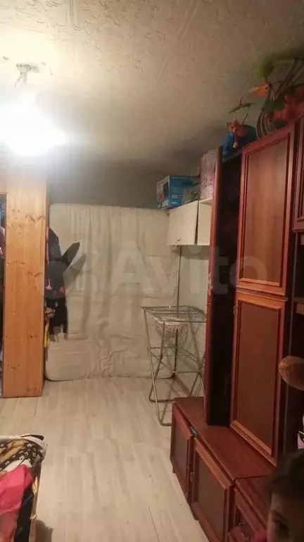 Комната 15 м в 3-к., 1/10 эт. - Фото 1