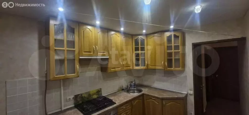 3-комнатная квартира: Ржев, Зубцовское шоссе, 5/49 (56.9 м) - Фото 1