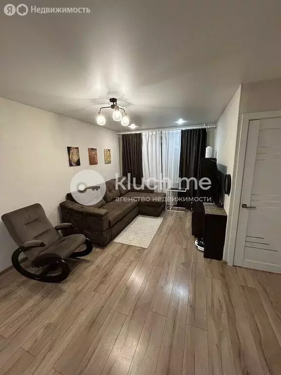 3-комнатная квартира: Казань, улица Восстания, 52 (55 м) - Фото 2