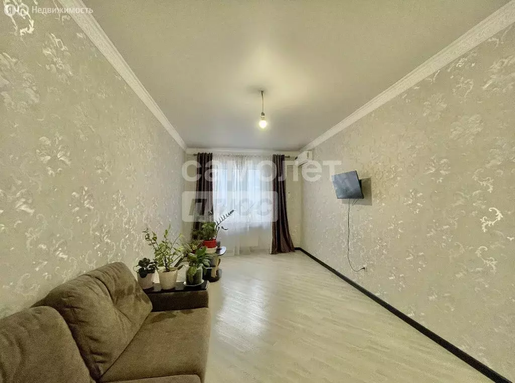 3-комнатная квартира: Махачкала, улица Каммаева, 20А (87 м) - Фото 2