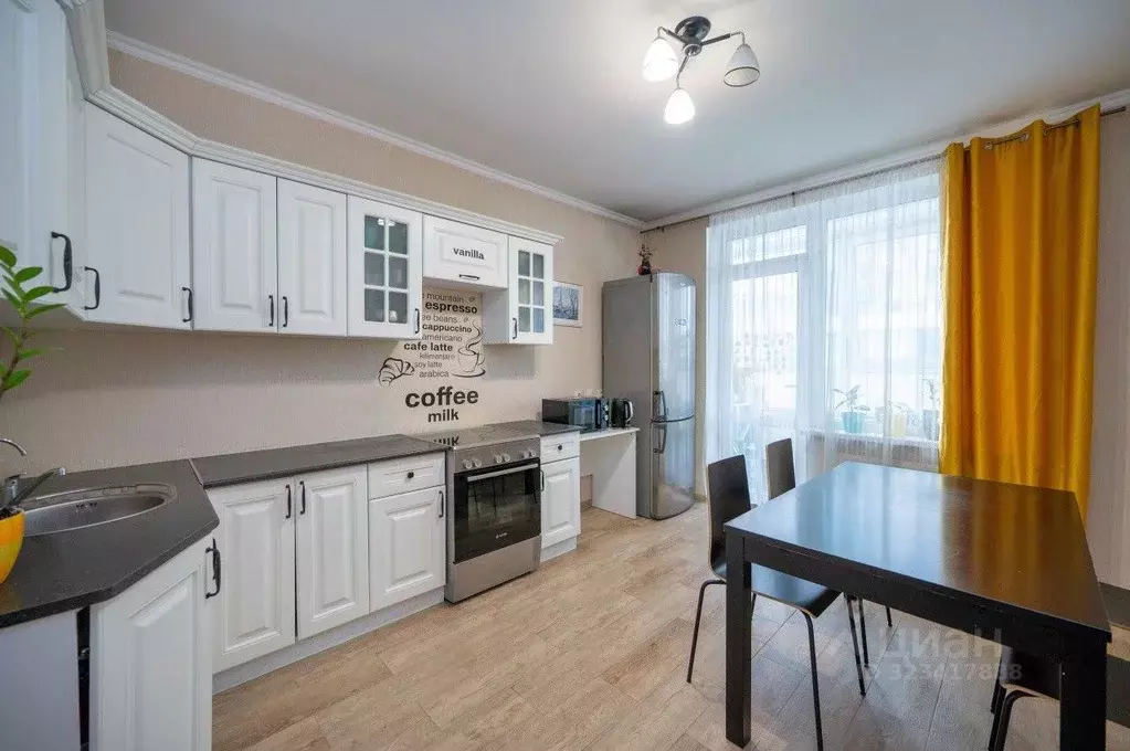 3-к кв. Свердловская область, Екатеринбург ул. Куйбышева, 21 (94.2 м) - Фото 1