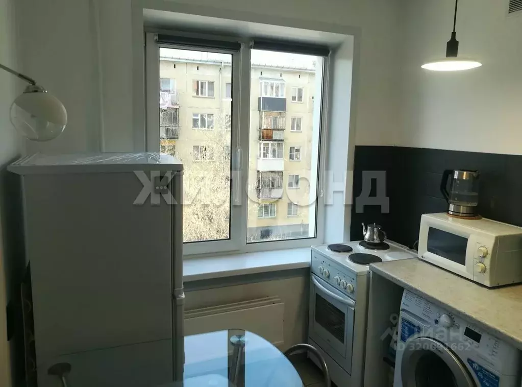 2-к кв. Новосибирская область, Новосибирск Академгородок мкр, ул. ... - Фото 1