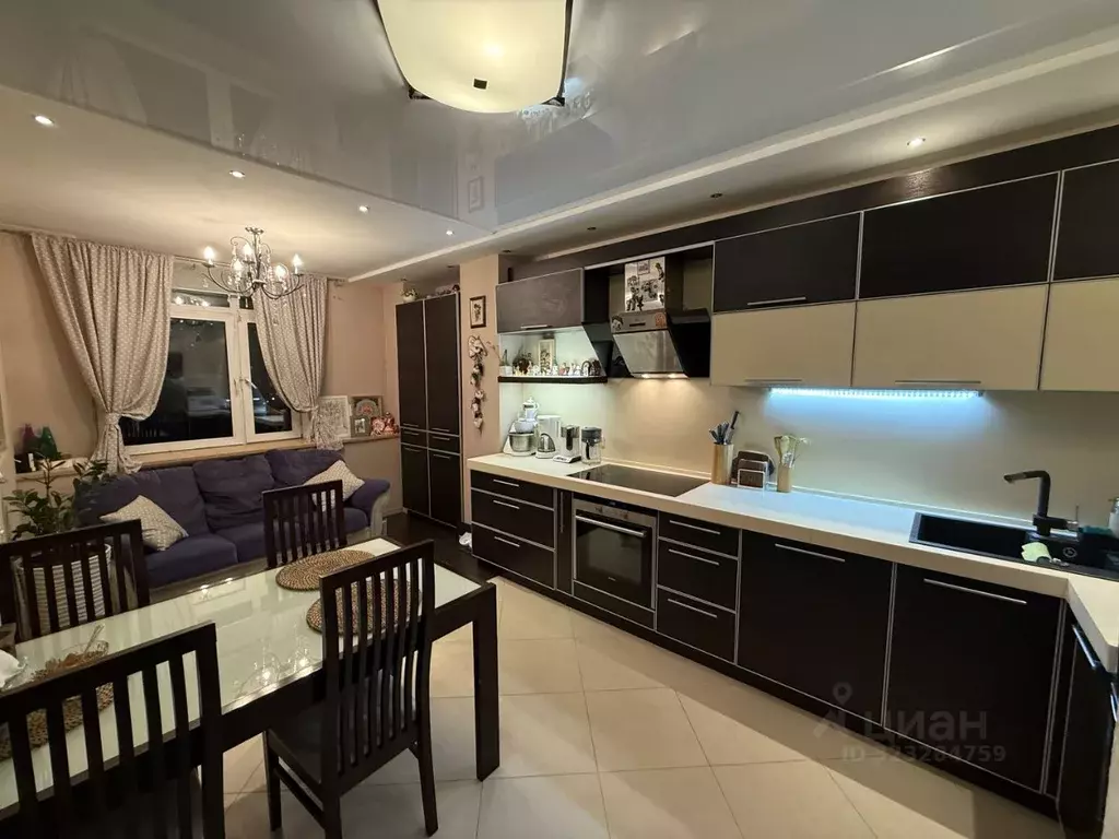 3-к кв. Нижегородская область, Нижний Новгород ул. Германа Лопатина, ... - Фото 2