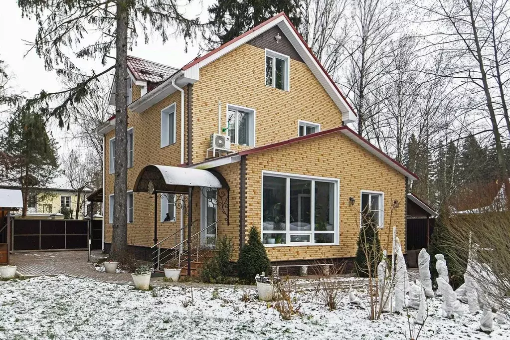 Дом в Московская область, Химки Сходня мкр, Горная ул., 30/5 (215 м) - Фото 1