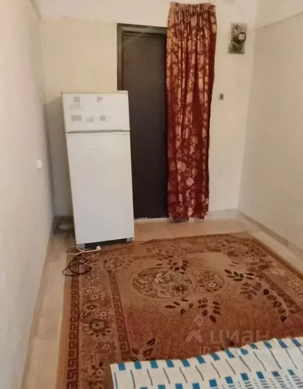 Комната Пермский край, Пермь ул. Анвара Гатауллина, 10 (9.8 м) - Фото 1