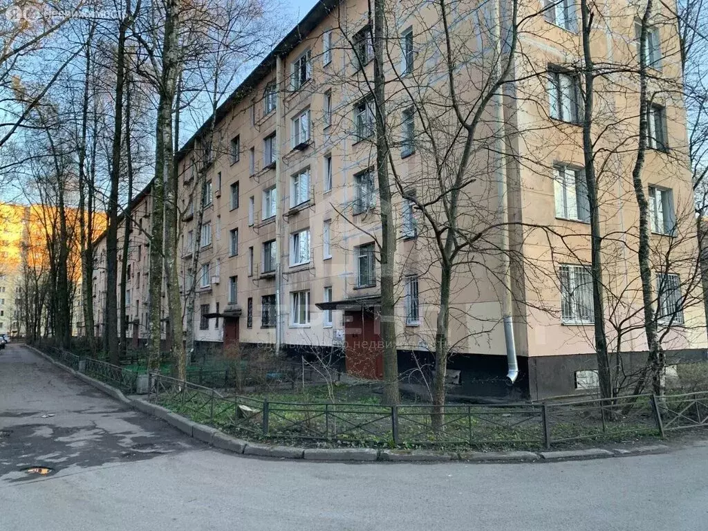 3-комнатная квартира: Санкт-Петербург, улица Лёни Голикова, 44 (41.6 ... - Фото 1