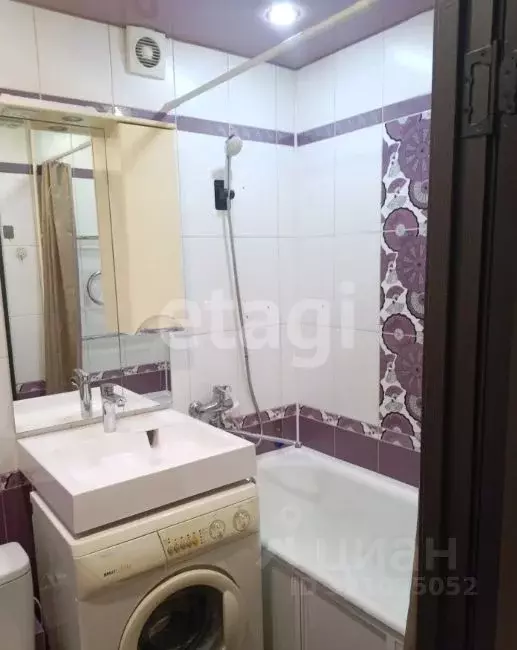2-к кв. Иркутская область, Ангарск 15-й мкр, 9 (45.1 м) - Фото 1