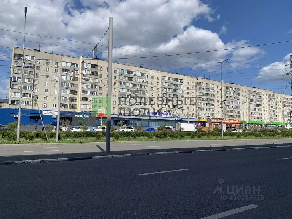 3-к кв. Курганская область, Курган ул. Бурова-Петрова, 60 (63.2 м) - Фото 0