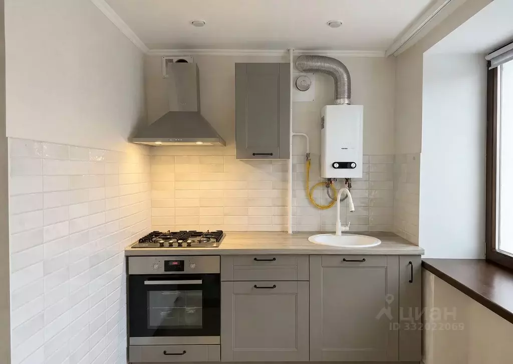 2-к кв. Татарстан, Казань ул. Абжалилова, 3 (44.8 м) - Фото 2