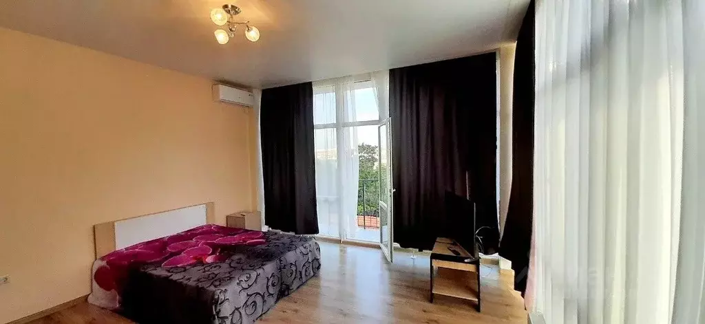 2-к кв. Севастополь ул. Симферопольская, 12А (75.0 м) - Фото 1