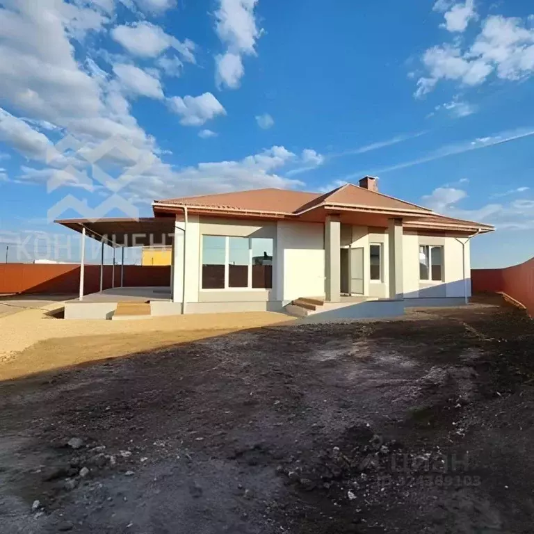 Дом в Крым, Евпатория ул. Шамиля Алядина (276 м) - Фото 1