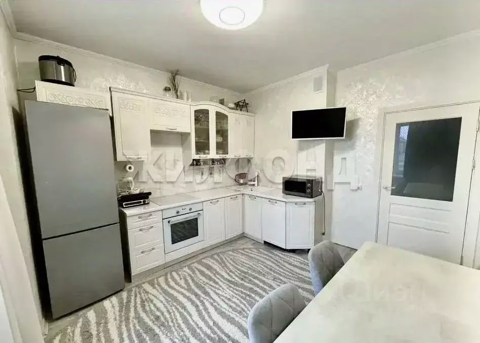 1-к кв. Хакасия, Абакан ул. Крылова, 85 (40.3 м) - Фото 1