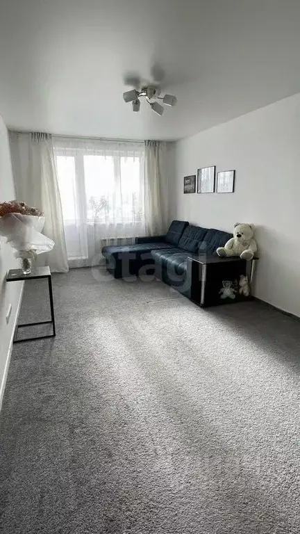 3-к кв. Ленинградская область, Всеволожский район, пос. Бугры ул. ... - Фото 1