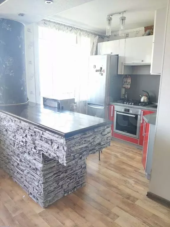 2-к. квартира, 43 м, 5/5 эт. - Фото 1