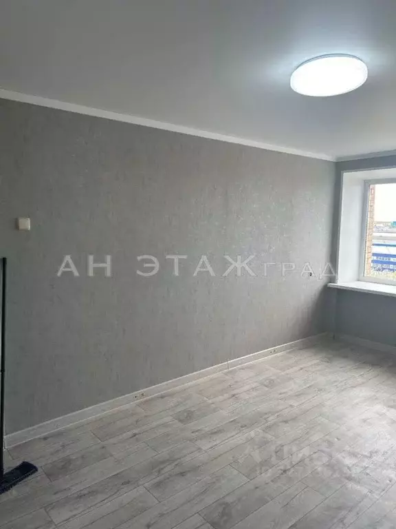 Комната Ханты-Мансийский АО, Нижневартовск ул. Менделеева, 12 (18.0 м) - Фото 1