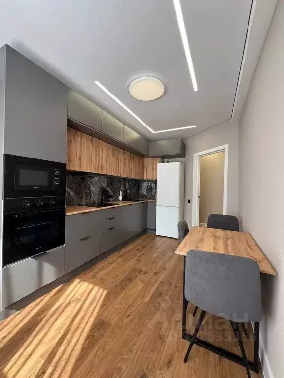 2-к кв. Удмуртия, Ижевск Красногеройская ул., 60 (80.0 м) - Фото 1