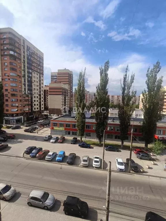 3-к кв. Воронежская область, Воронеж ул. Хользунова, 15 (57.1 м) - Фото 1