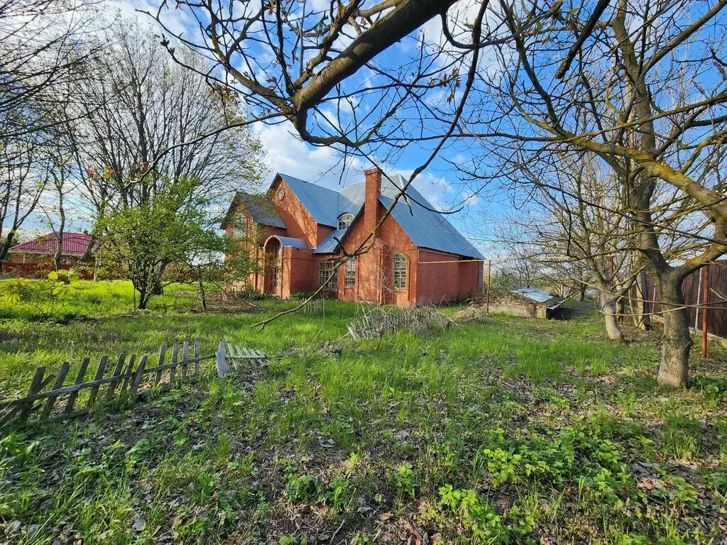 Дом в село Первомайское, Западная улица, 10 (376.9 м) - Фото 1